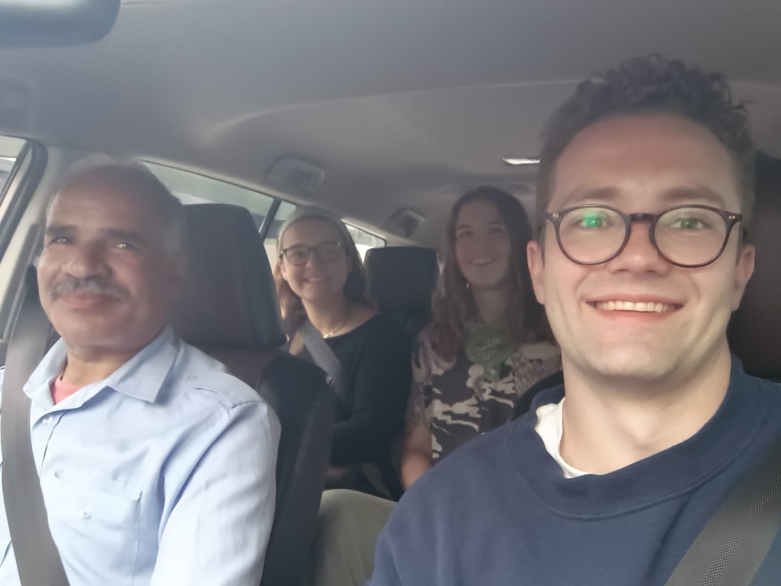 Sanwariya Taxi Service